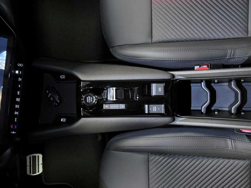ALFA ROMEO Junior Junior 1.2 136 CV Hybrid eDCT...