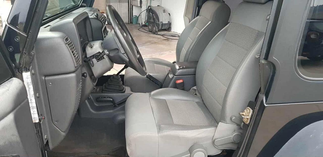 Jeep Wrangler 2.5 Sport GPL