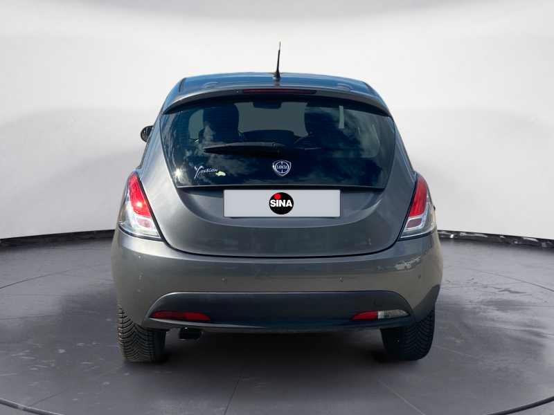 LANCIA Ypsilon 1.2 8v Elefantino 69cv