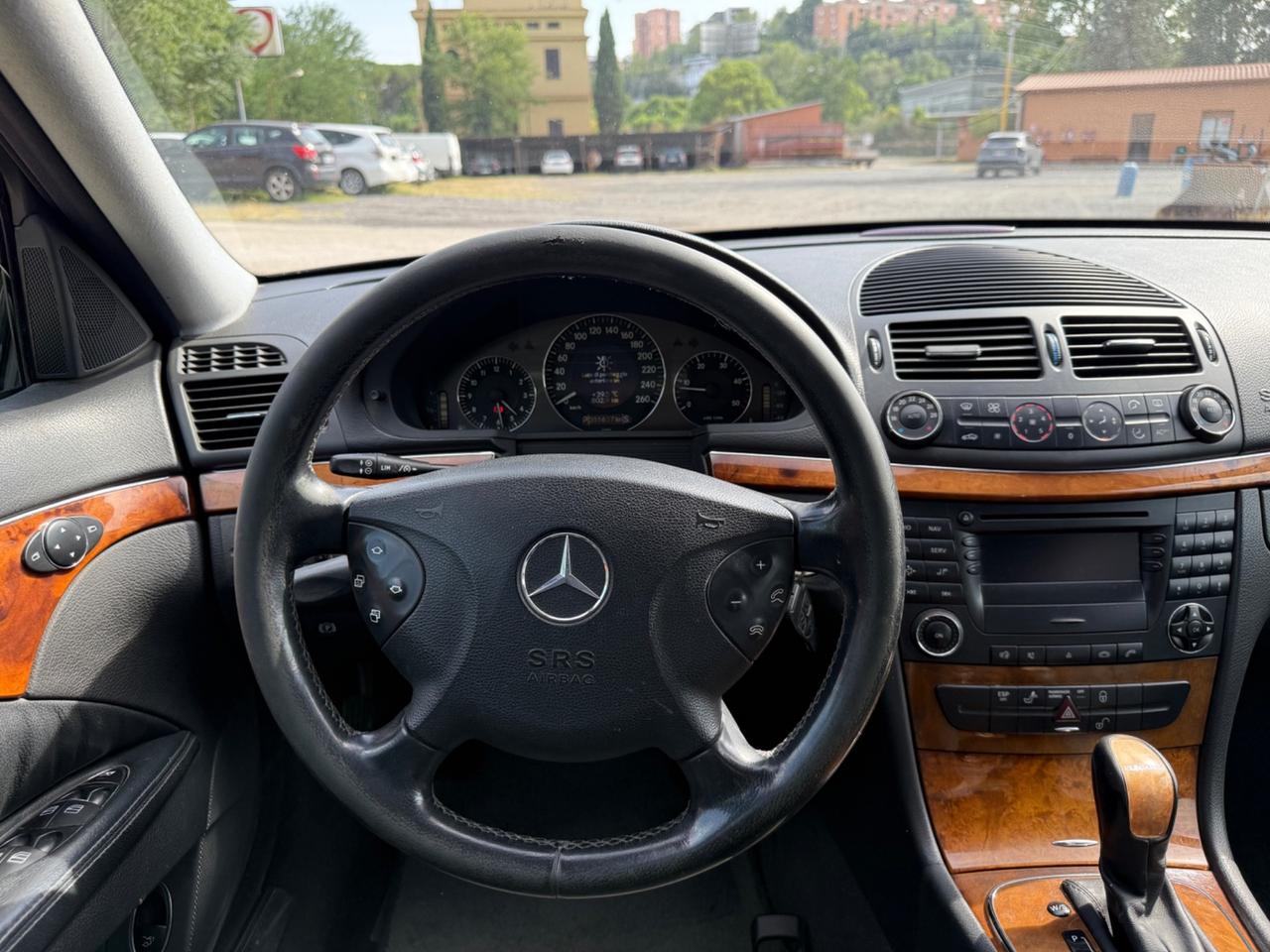 Mercedes-benz E 220 CDI cat Elegance