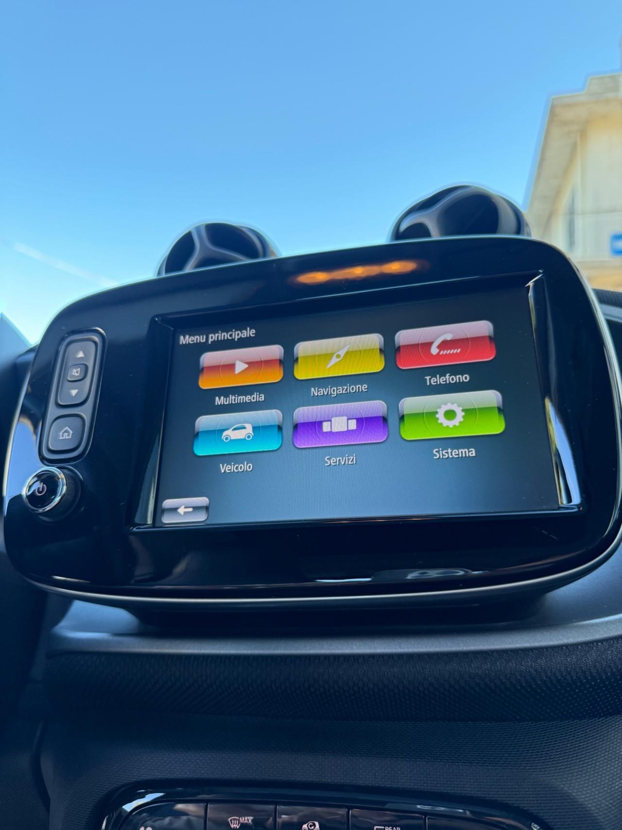 Smart ForTwo Prime TETTO PANORAMICO,INTERNI IN PELLE,TELECAMERA,NAVIGATORE.FULL LED,BLUETOOTH