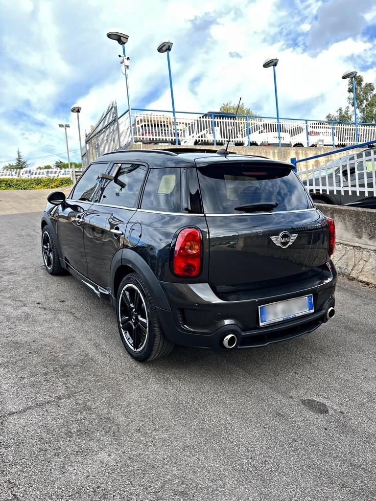 Mini Cooper Countryman SD JOHN COOPER WORKS