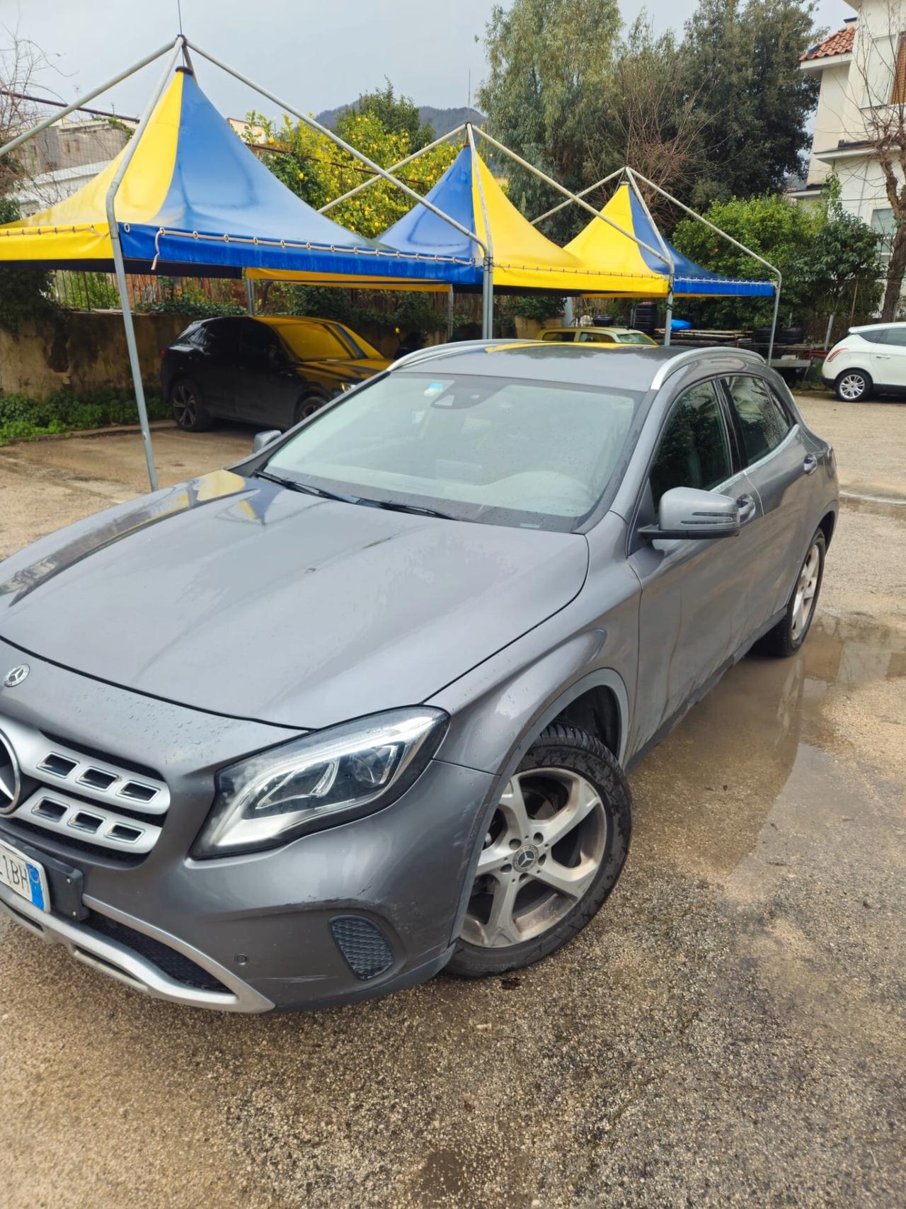 Mercedes-benz GLA 200 d Automatic Premium