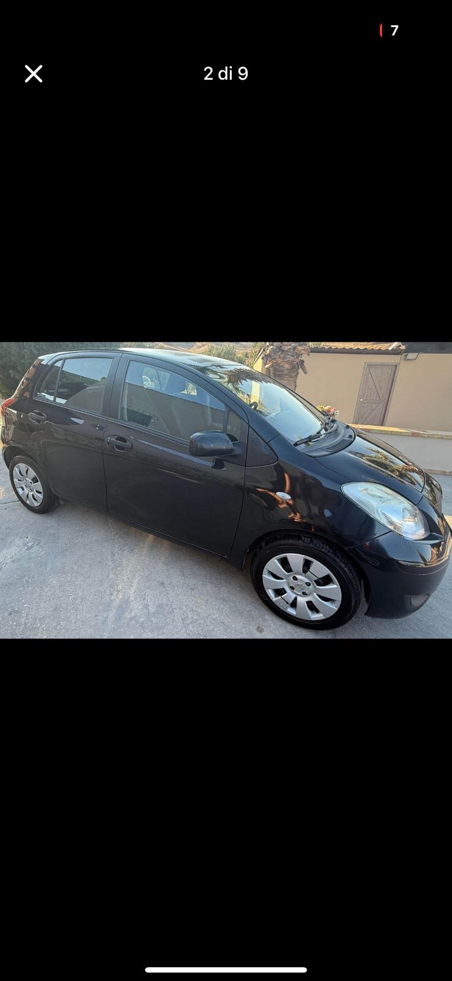 Toyota Yaris 1.0 5 porte