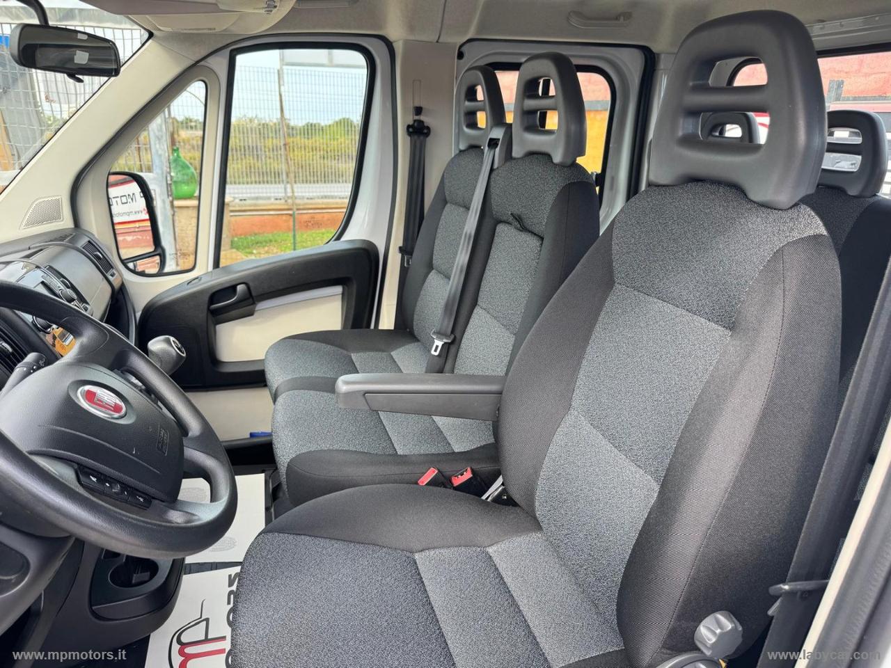 DUCATO D.CAB. + GRU 2.3 MJ 140CV 7 POSTI