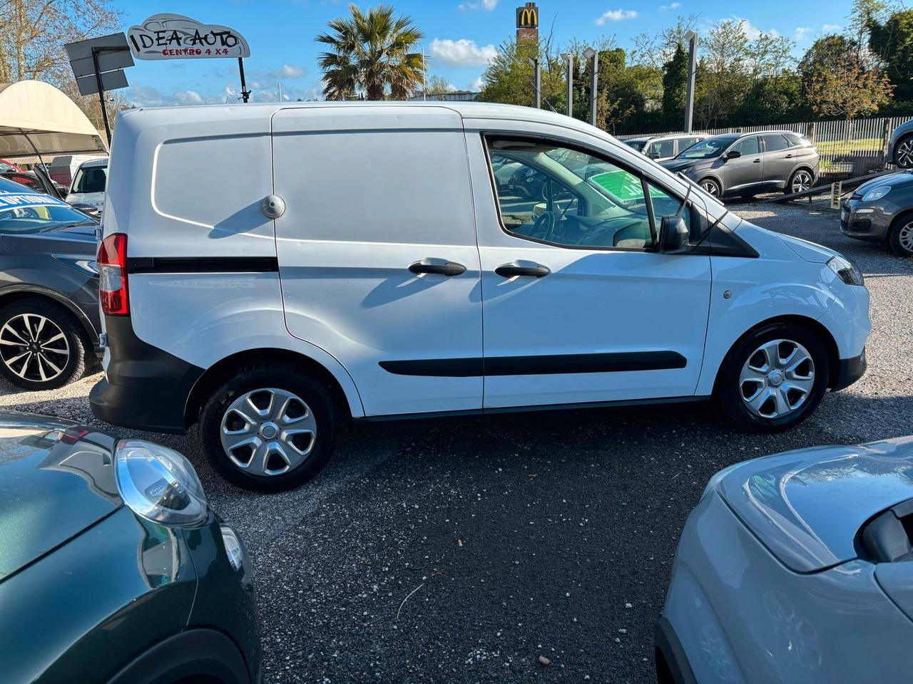 Ford Transit Courier Transit Courier 1.5 TDCi 75CV Van Trend