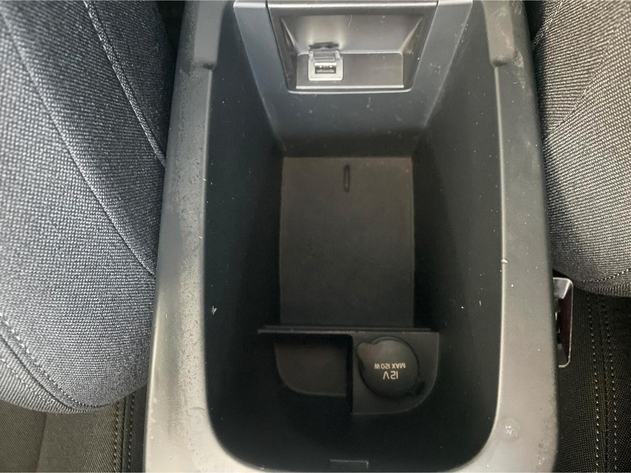 Volvo V40 D2 R-design Momentum