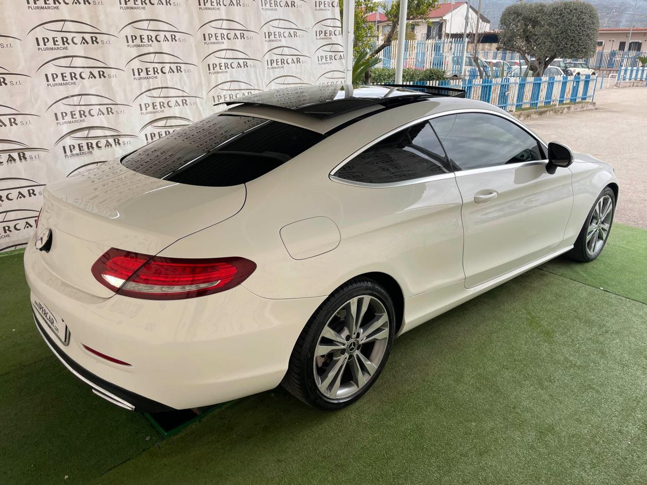 Mercedes-benz C 220 d Coupé Premium