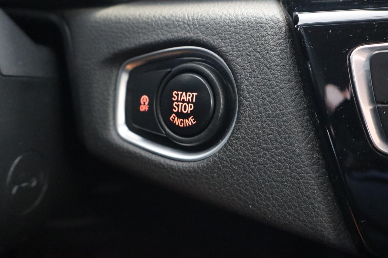 BMW 218 d ACTIVE TOURER ADVANTAGE - 218d