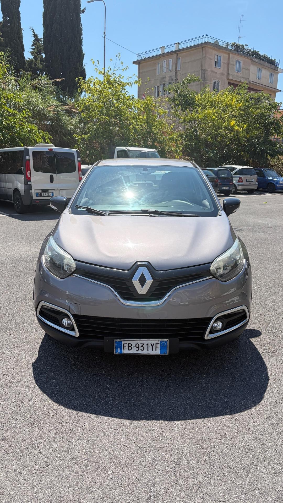 Renault Captur dCi 8V 90 CV EDC Start&Stop Energy Iconic