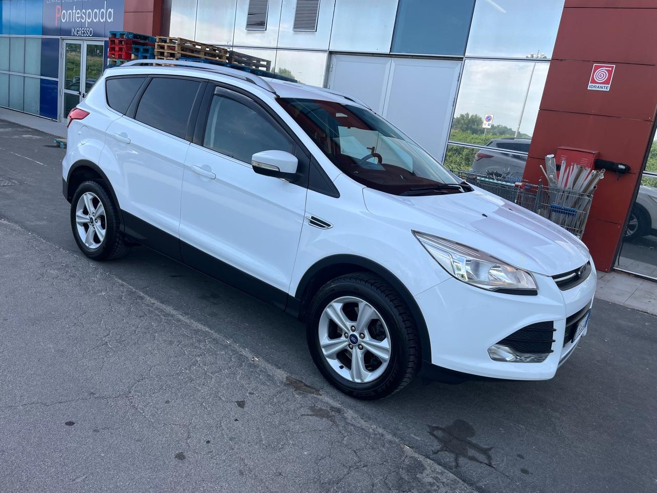 Ford Kuga 2.0 TDCI 120 CV S&S 2WD Titanium X