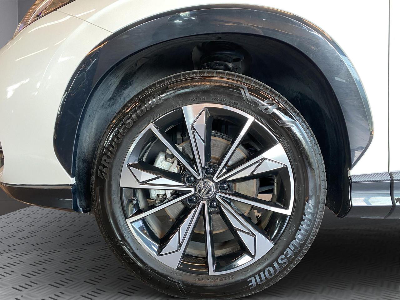 Mg HS 1.5 Luxury auto