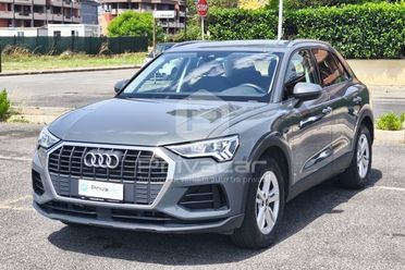 AUDI Q3 35 TFSI S tronic Business