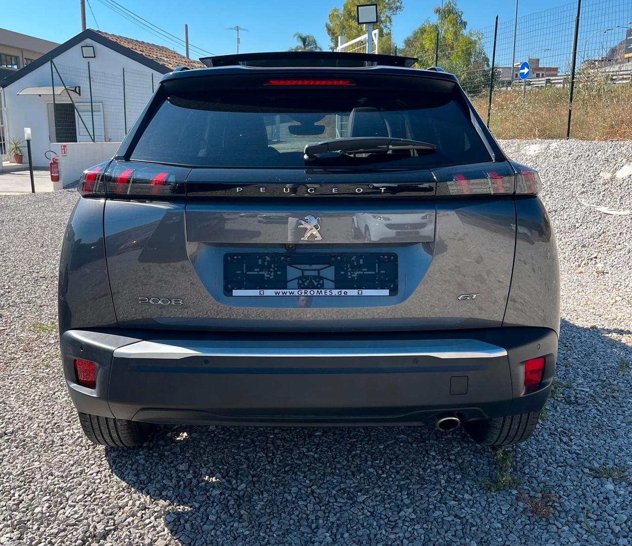 Peugeot 2008 GT 130 EAT8
