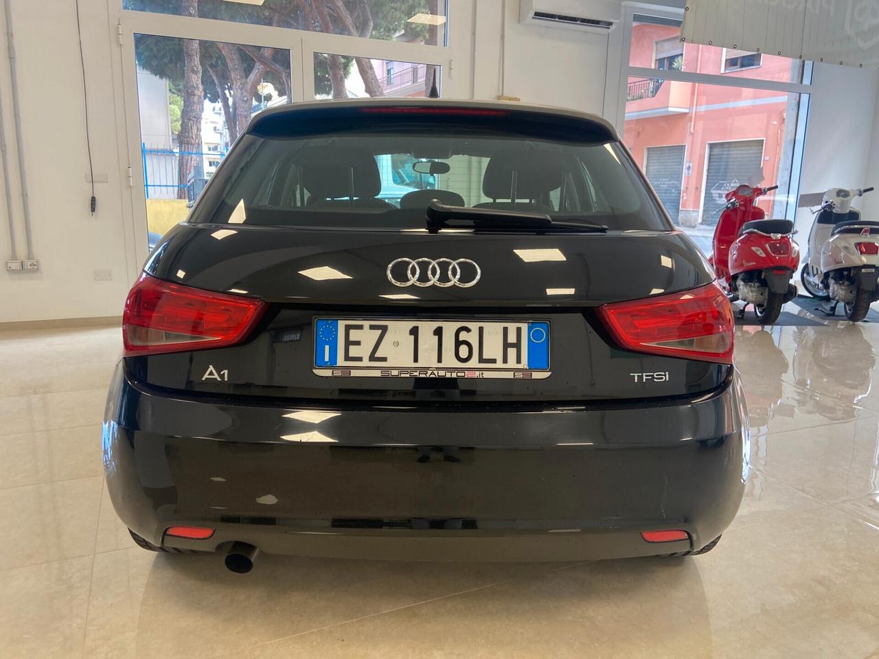 Audi A1 1.2 TFSI Attraction x neopatentati
