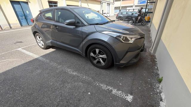 TOYOTA C-HR 1.8 Hybrid E-CVT Active