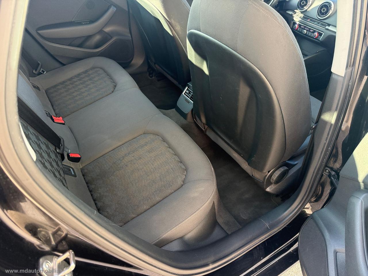 AUDI A3 SPB 1.6 TDI ultra Attraction EURO6 FARI LED NAVIGATORE