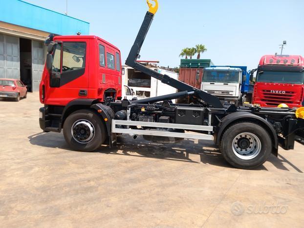 Iveco 180 e 25 scarrabile passo 3690