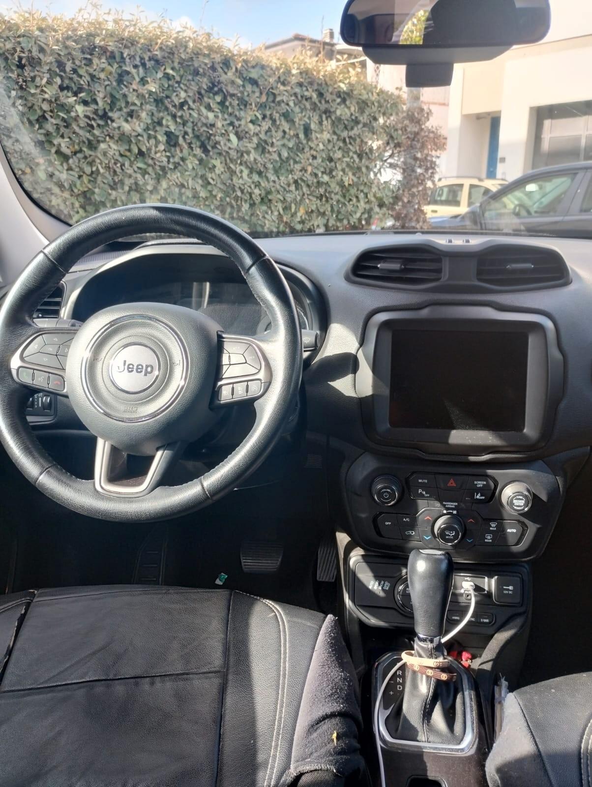 Jeep Renegade 1.3 T4 190CV PHEV 4xe AT6 Business Plus