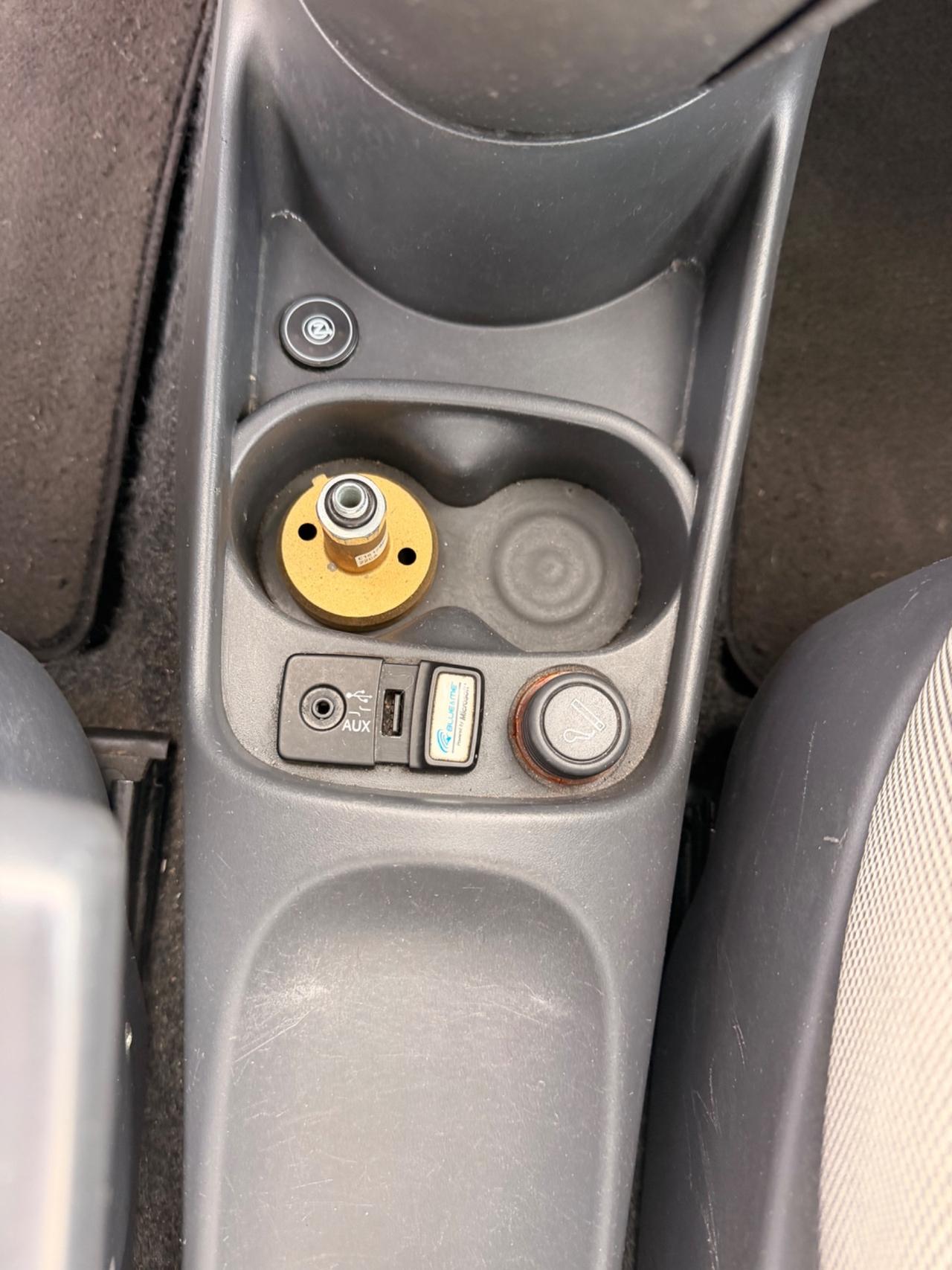 Fiat 500 1.2 BENZ/GPL Lounge 11/2012