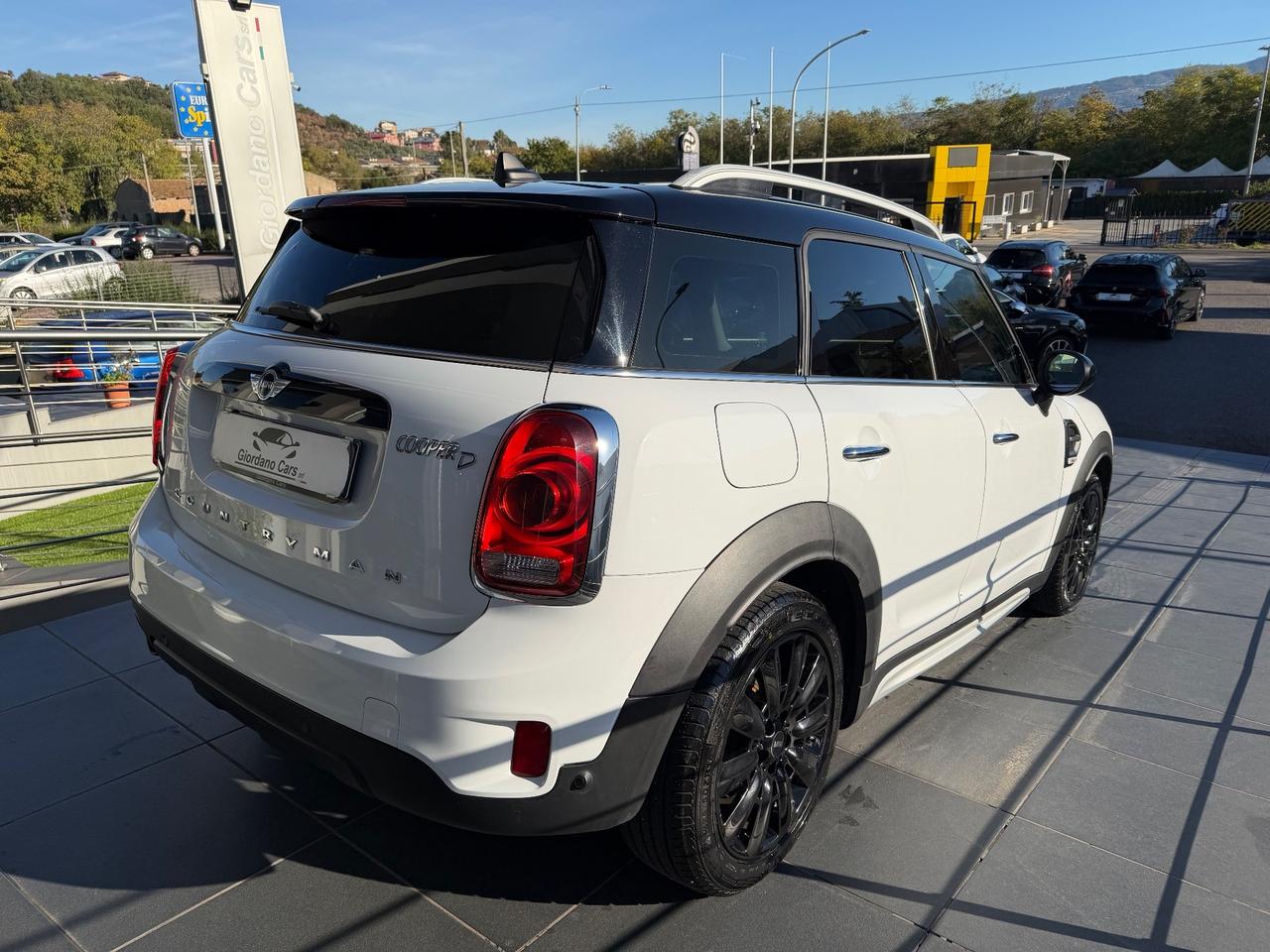 Mini Cooper D Countryman 2.0 Business Automatica