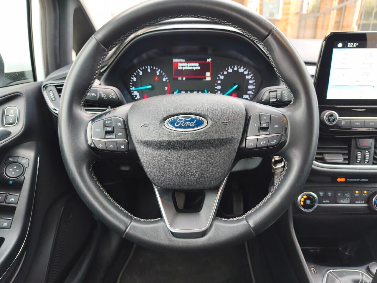 Ford Fiesta 1.1 - Titanium Neopatentato -75 CV 5 porte