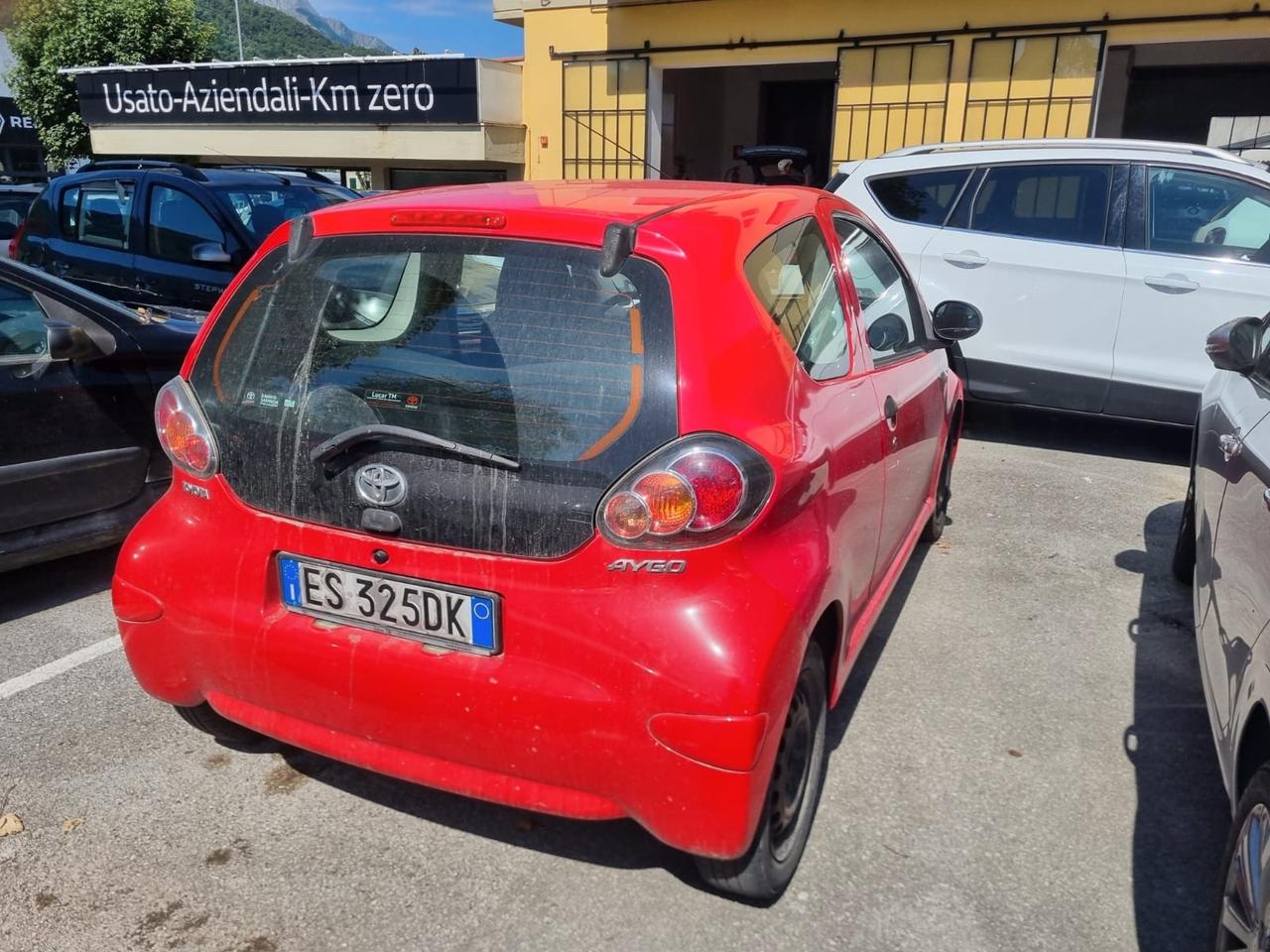 Toyota Aygo 1.0 12V VVT-i 3 porte Active Connect