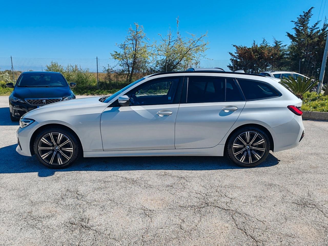 Bmw 318d Touring Business Advantage Aut.