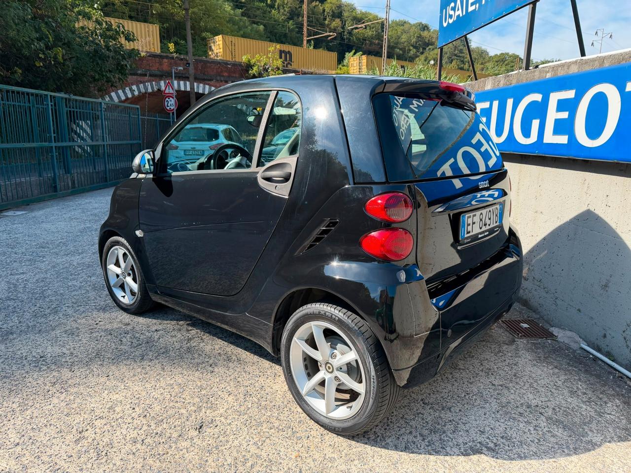 Smart ForTwo 1000 52 kW MHD coupé passion