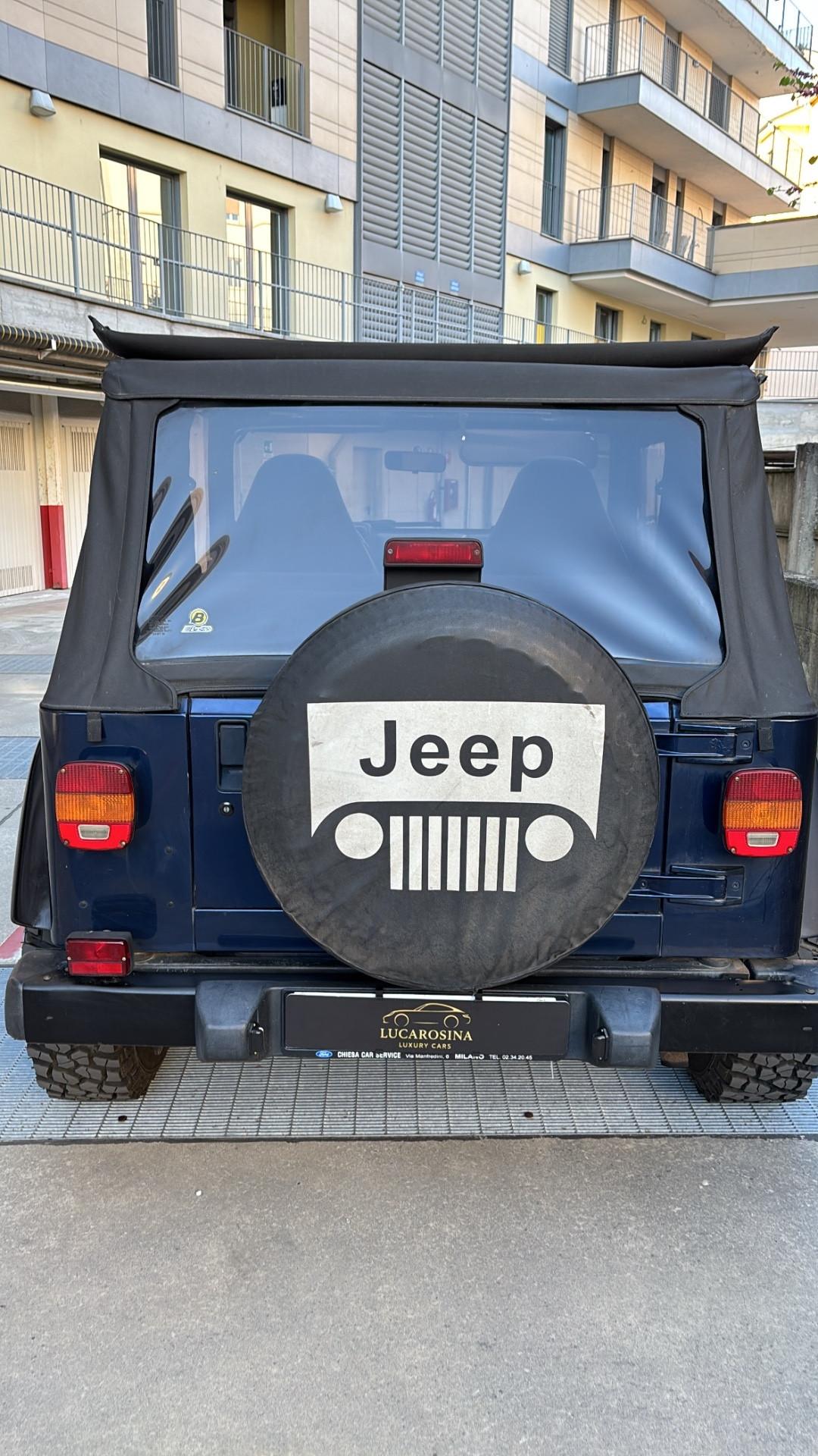Jeep Wrangler 2.5 cat Soft top (EU)