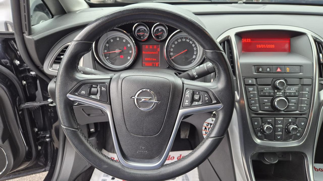 Opel Astra 1.6 T 16V 5 porte Cosmo