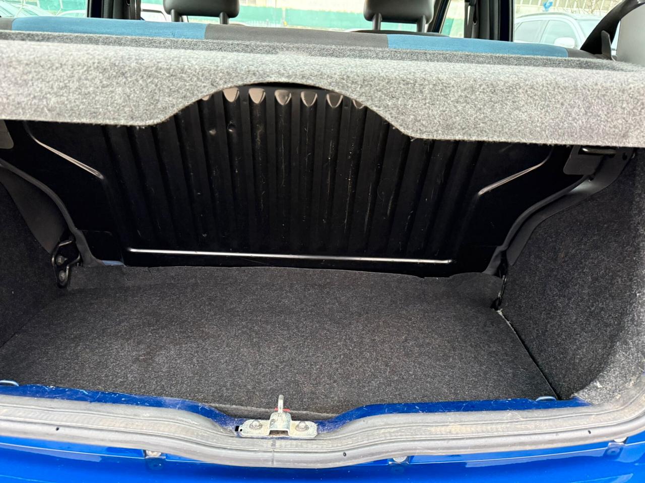 Fiat Panda 1.2 BENZINA con impianto METANO