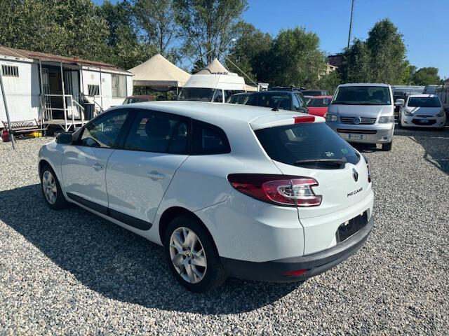 Renault Megane Mégane 1.5 dCi 90CV Attractive EURO 5