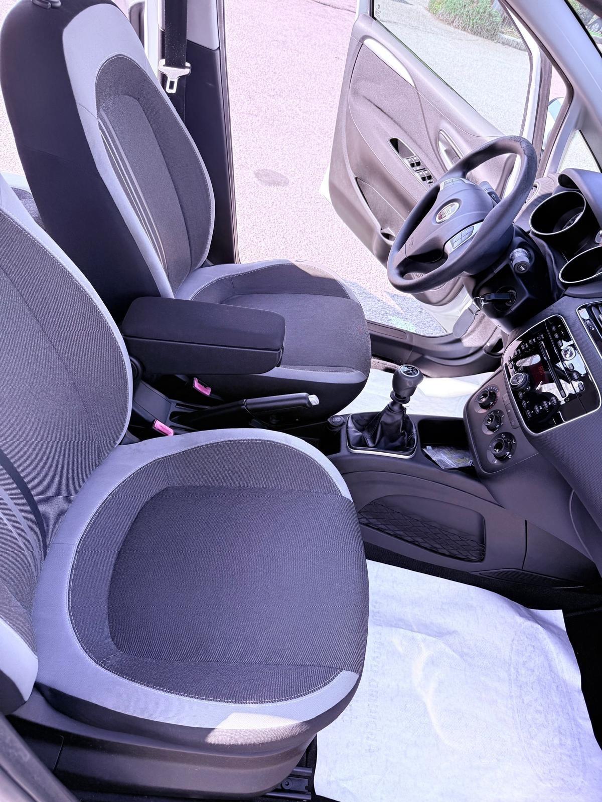 Fiat Grande Punto 1.4 5 porte Actual Natural Power