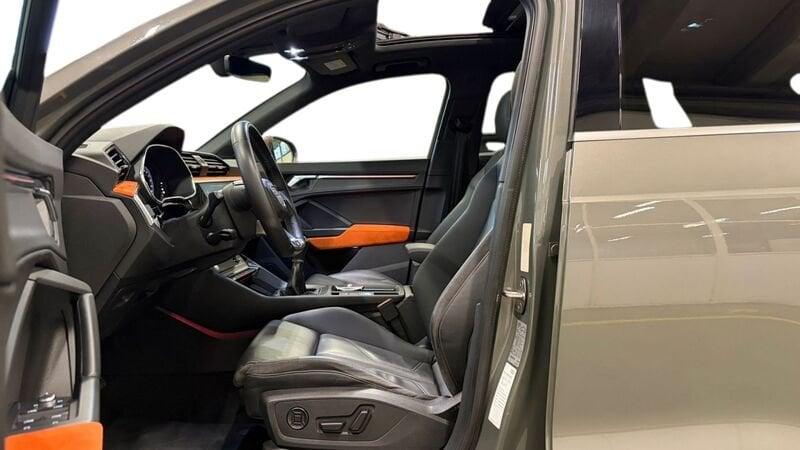 Audi Q3 Q3 2.0 TDI 150 CV quattro S line Edition