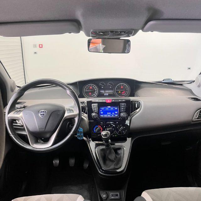 LANCIA Ypsilon 1.2 69 CV 5 porte Gold