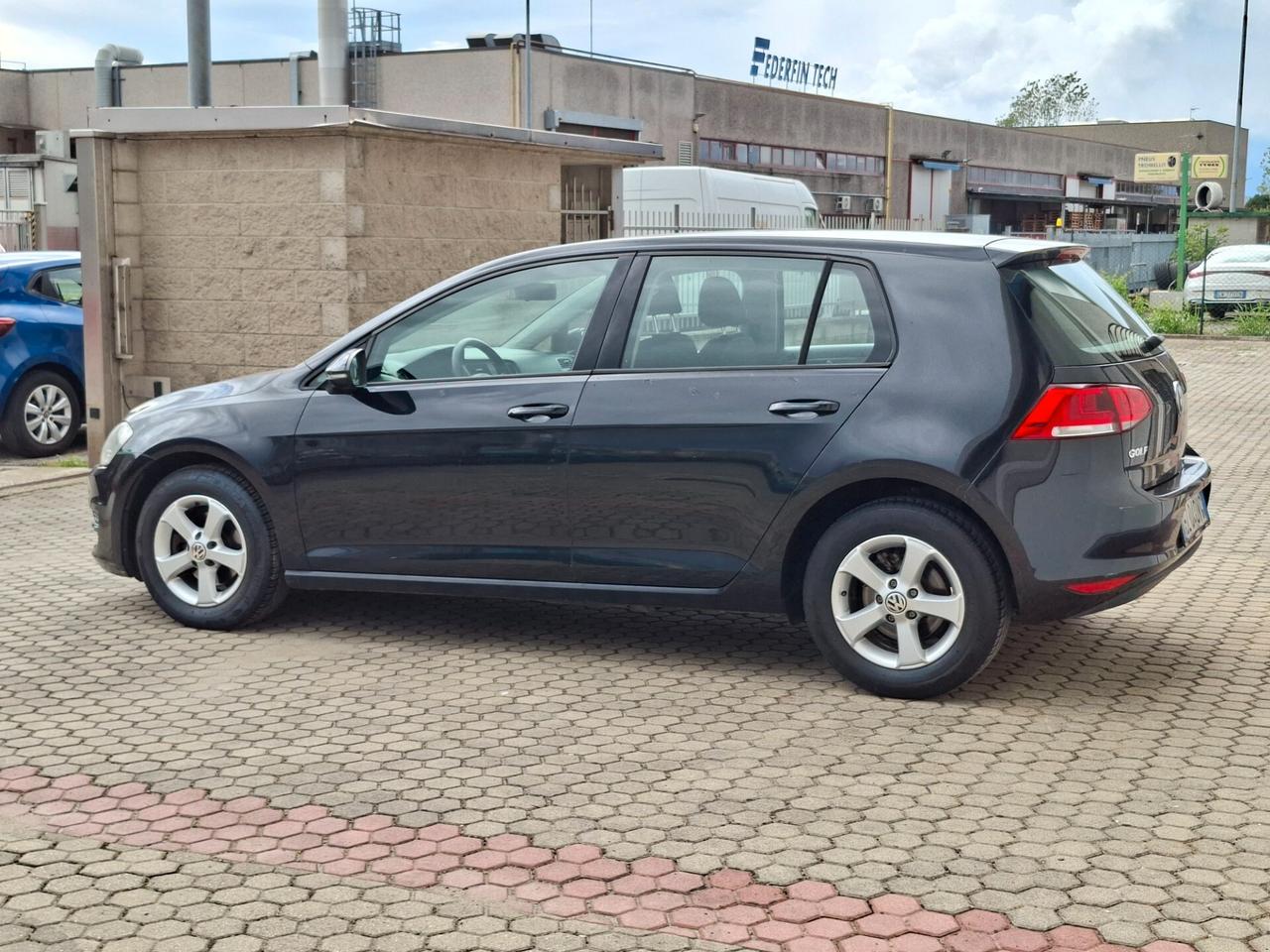Volkswagen Golf 1.6 TDI 5P. Trendline *NEOPATENTATI*