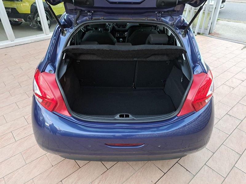 Peugeot 208 1.2 VTi 82 CV 5 porte Allure