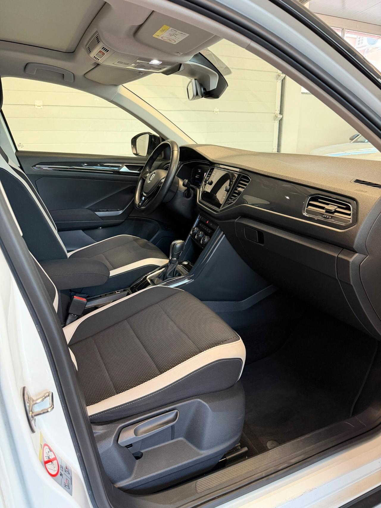 Volkswagen T-Roc 2.0 TDI SCR 150 CV DSG Tetto Apribile