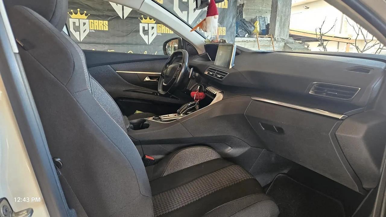 Peugeot 3008 BlueHDi 120 S&S Business