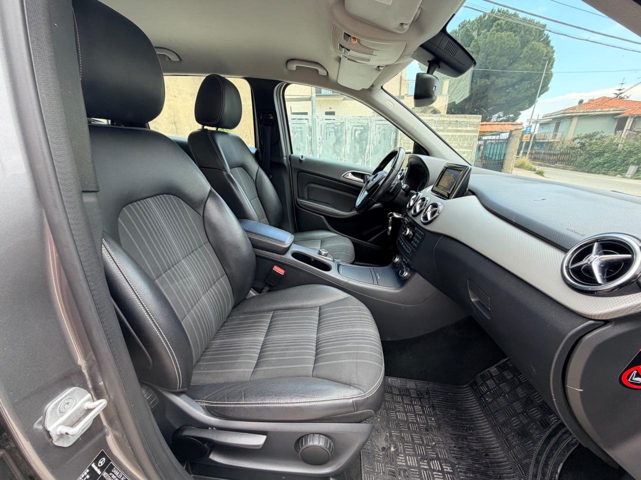 Mercedes classe B 180 CDI Premium motore Mercedes