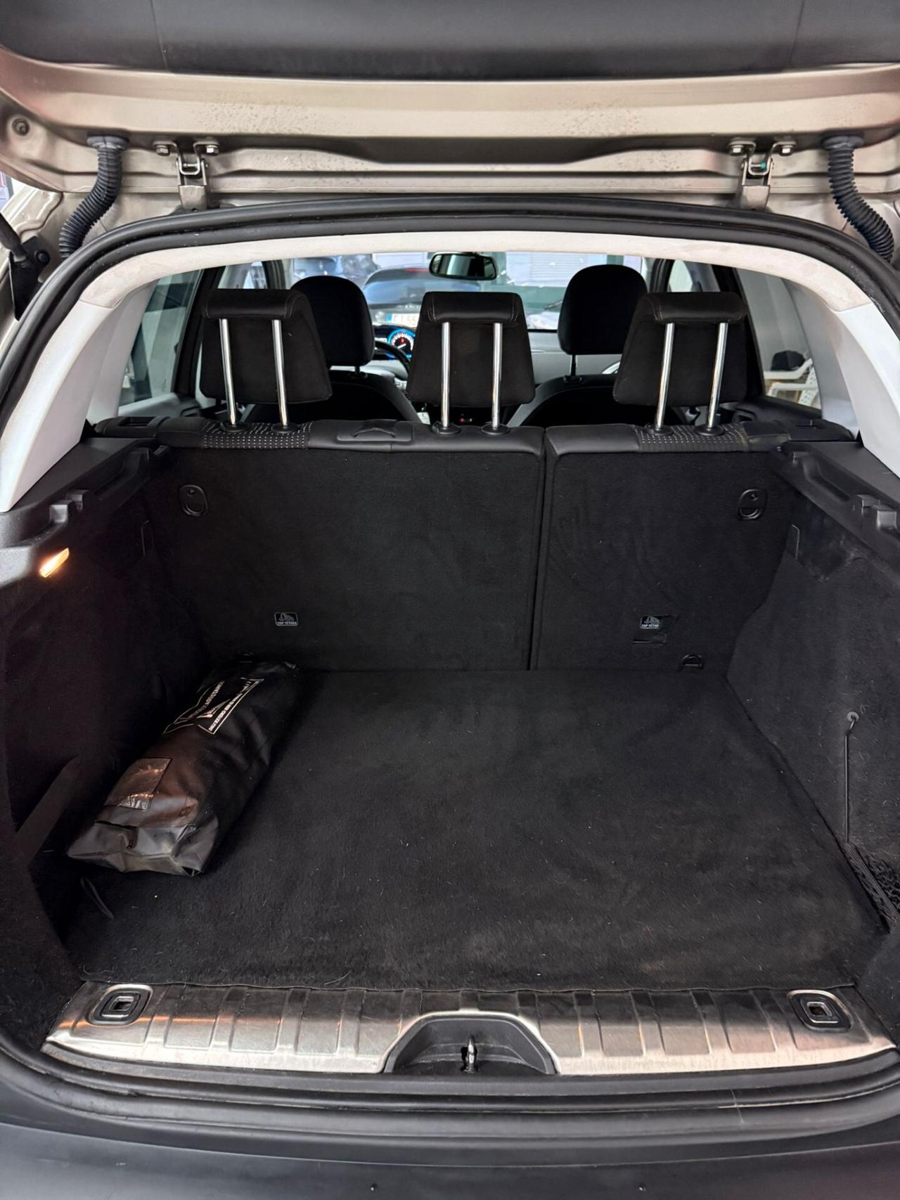Peugeot 2008 BlueHDi 100 Allure