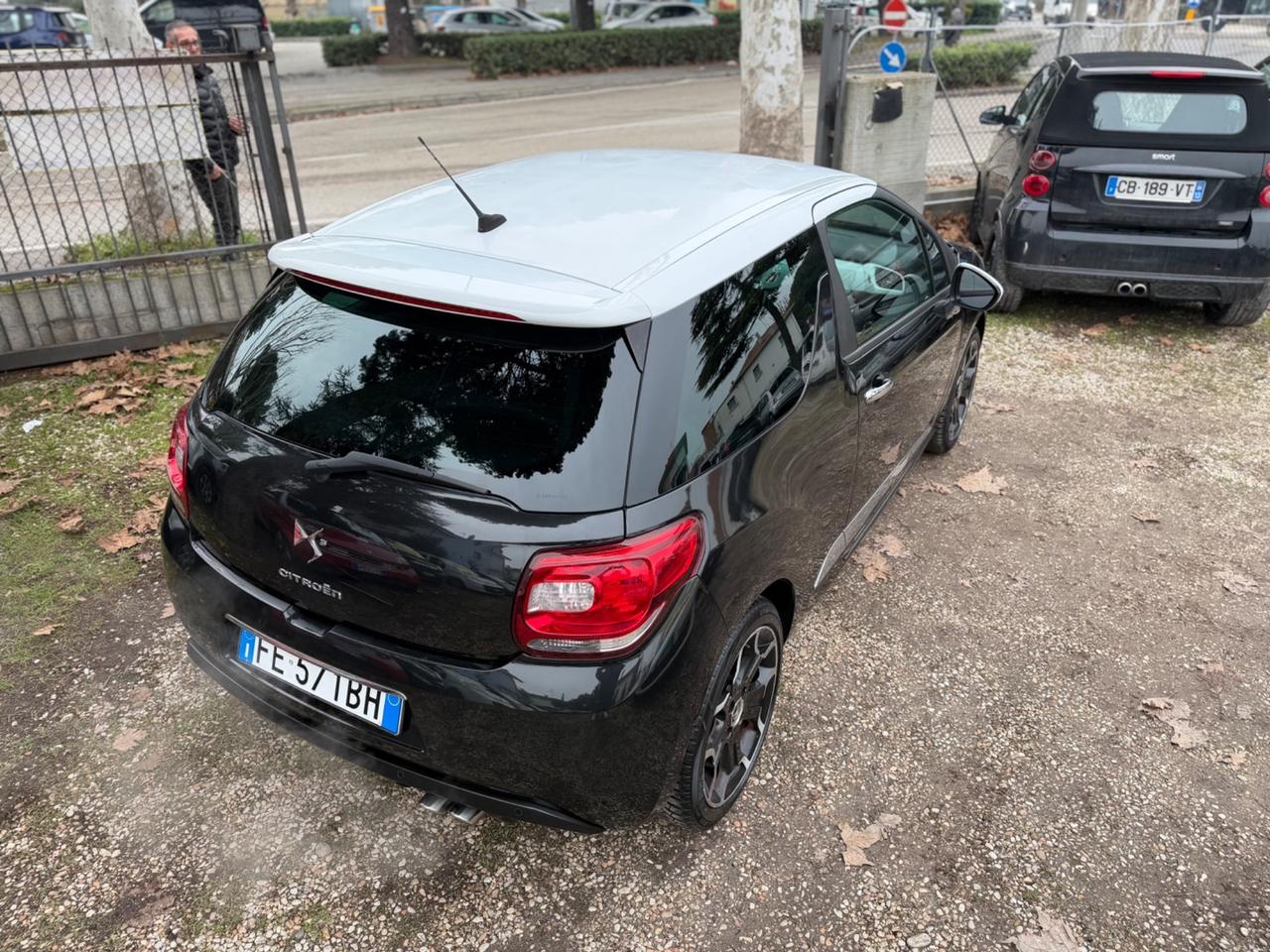 Ds DS3 3 1.6 THP 155 Just Black