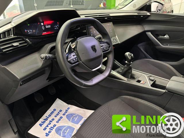 PEUGEOT 308 PureTech 130CV KM CERT, LED,COCKPIT,PARI AL NUOVO.