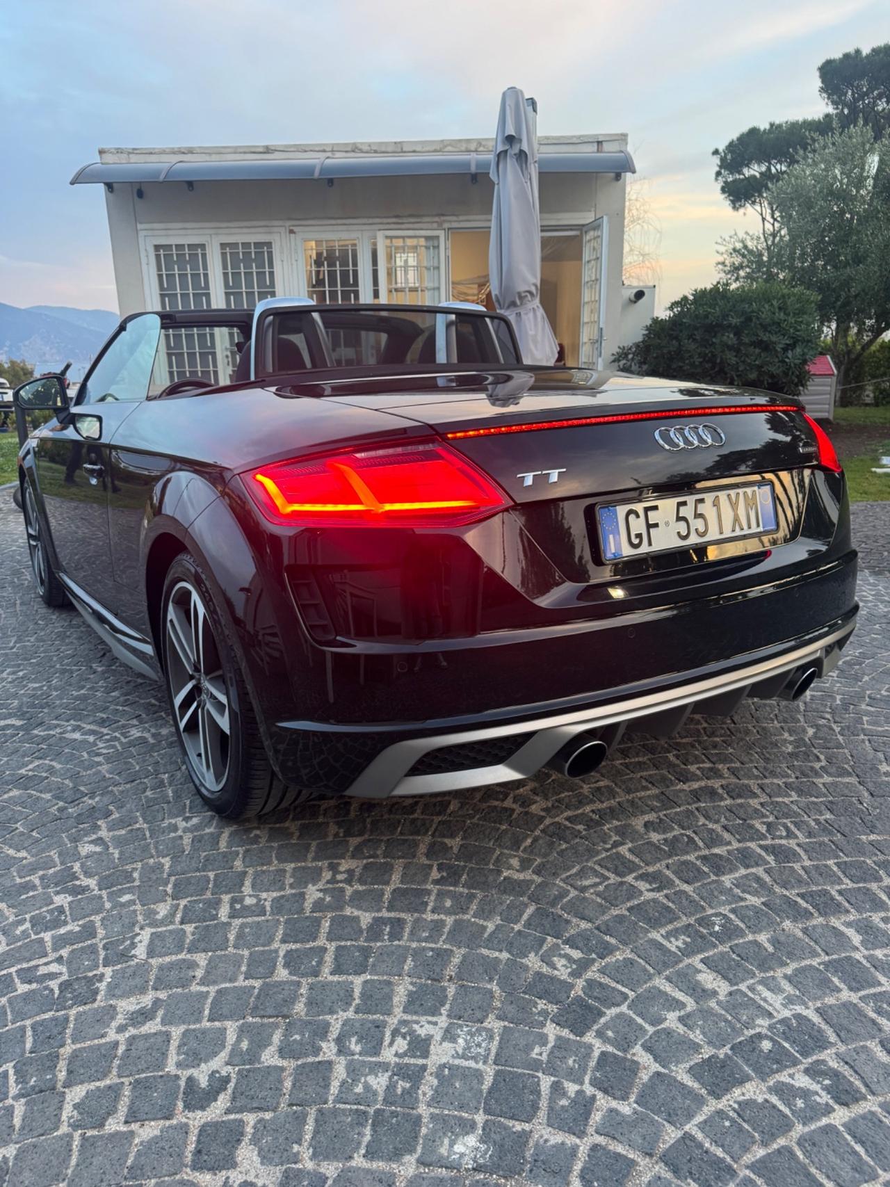 Audi TT Roadster 45 TFSI quattro S tronic
