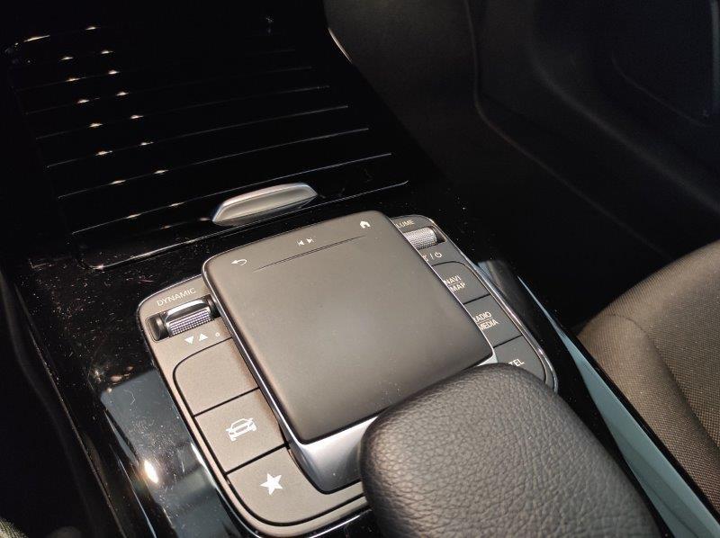 Mercedes-Benz Classe A (W177) - A 200 Automatic Executive