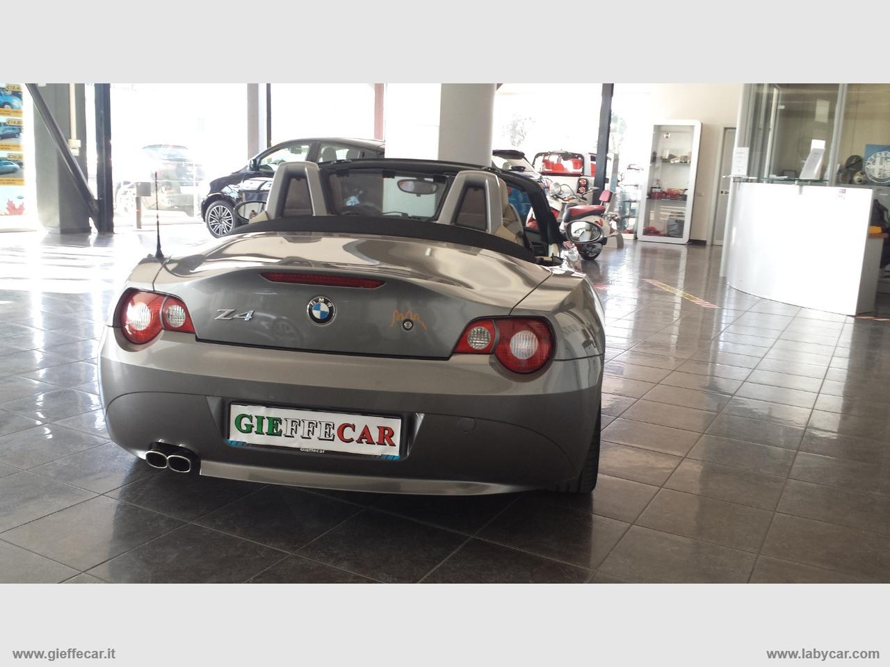 BMW Z4 2.2i Roadster