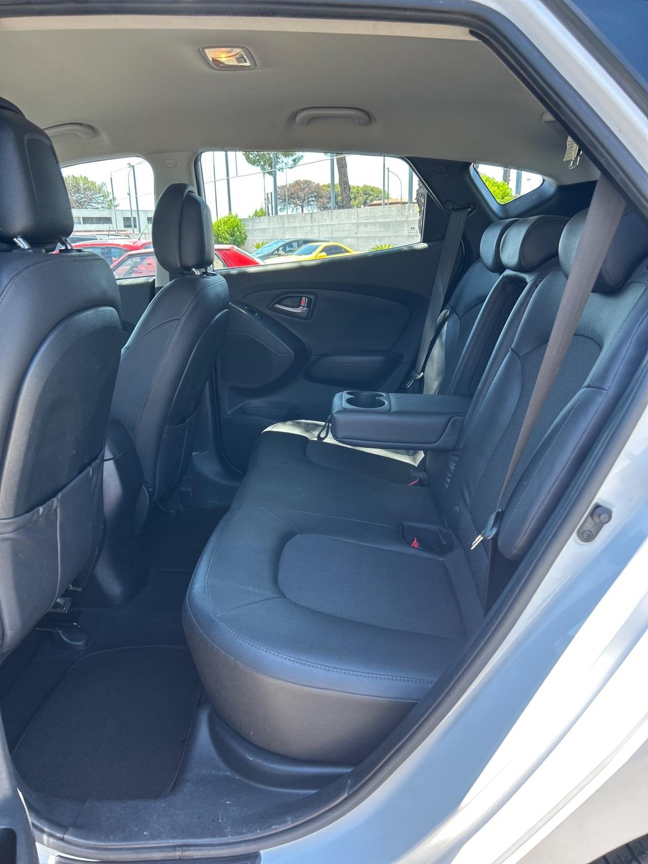 Hyundai iX35 1.7 CRDi 2WD Xpossible
