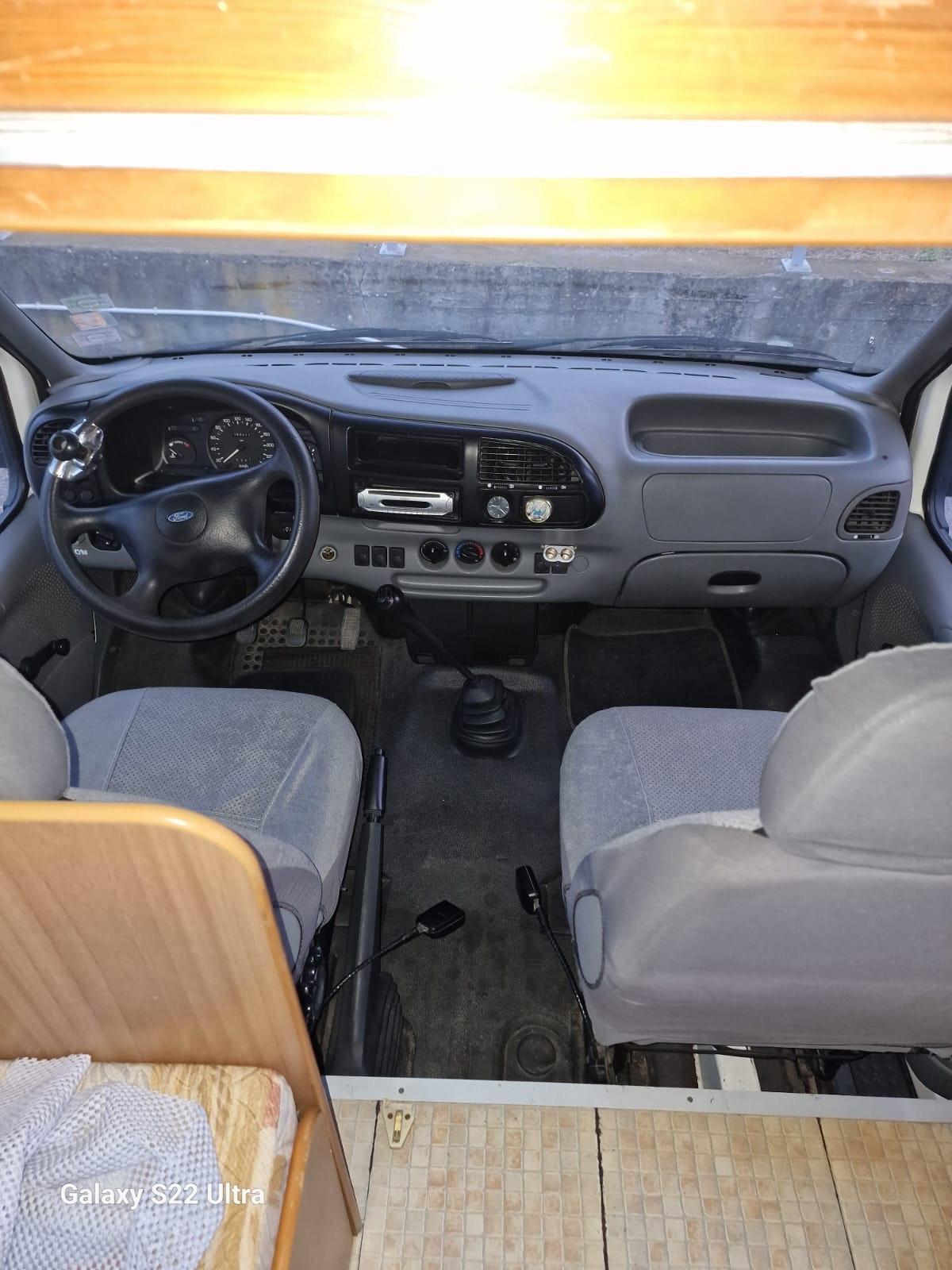 182 MANSARDATO RIMOR Shuttle del 1998 in saldo