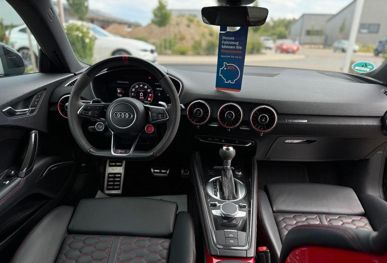 Audi TT RS Coupé 2.5 TFSI quattro S tronic